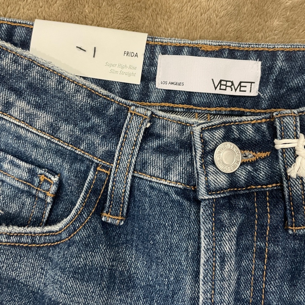 Vervet Distressed Jeans Super High Rise Slim Straight Leg Cropped Jeans NEW - Picture 6 of 15
